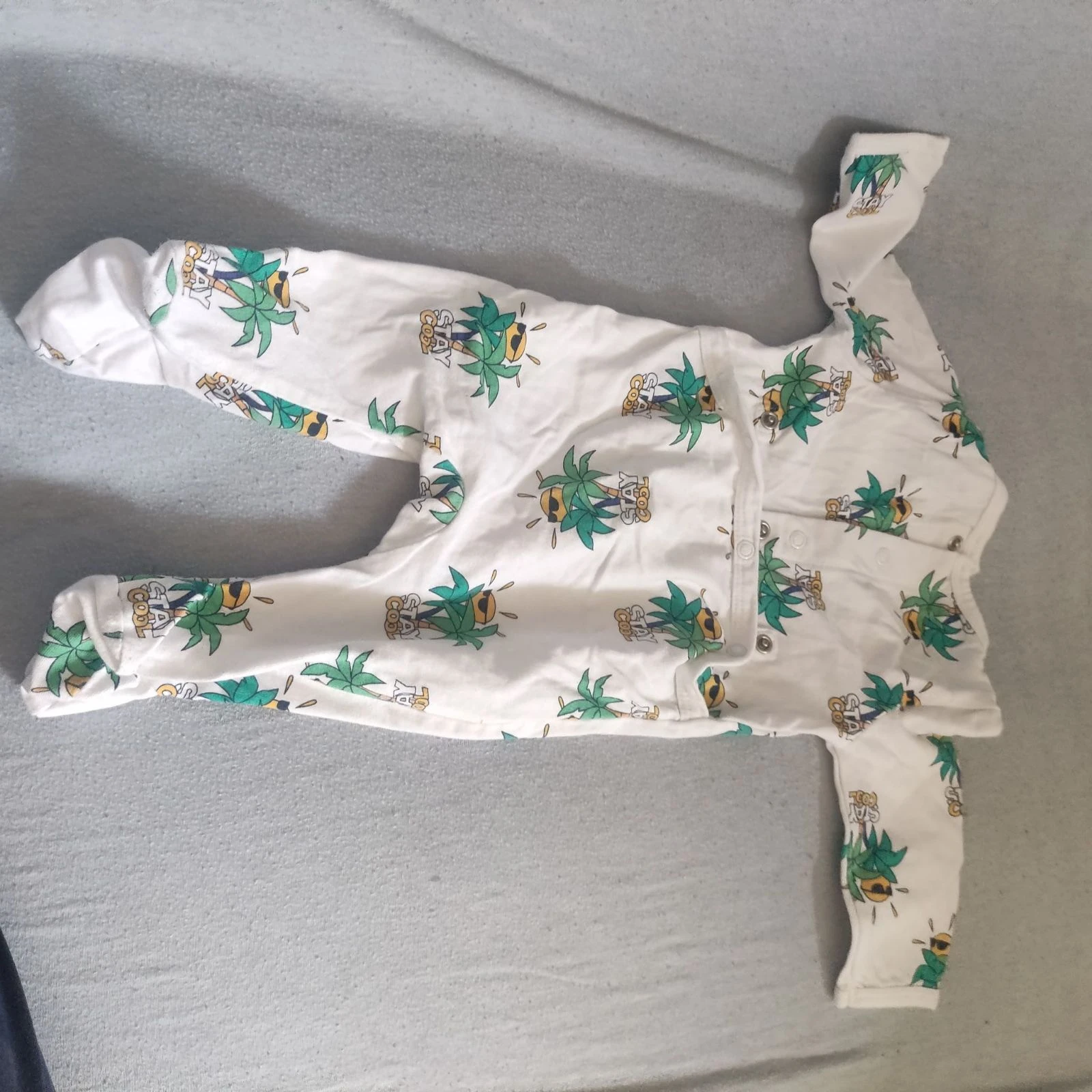 Pijama bebé | Kiabi | Muy buen estado | Blanco | 3 meses – photo 2